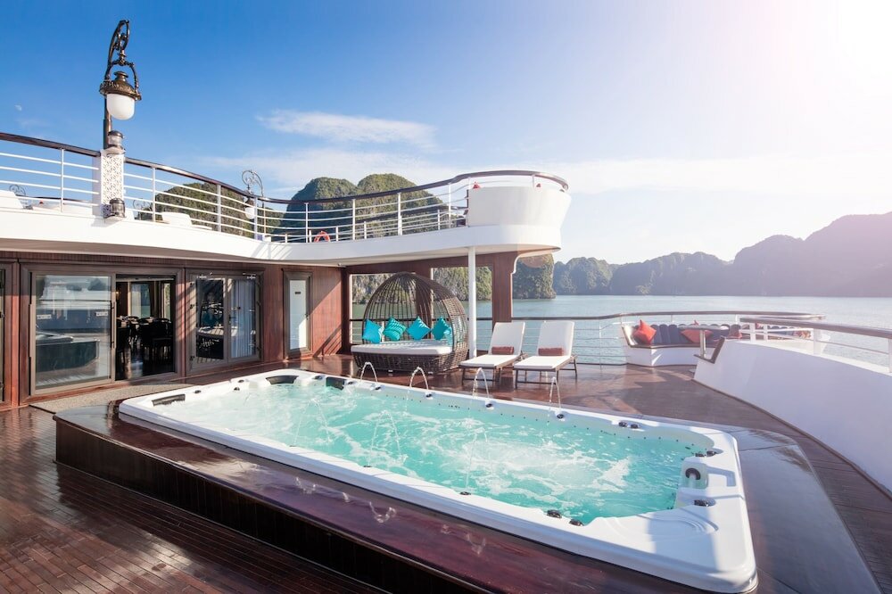 Фото Ambassador Cruise Halong Bay