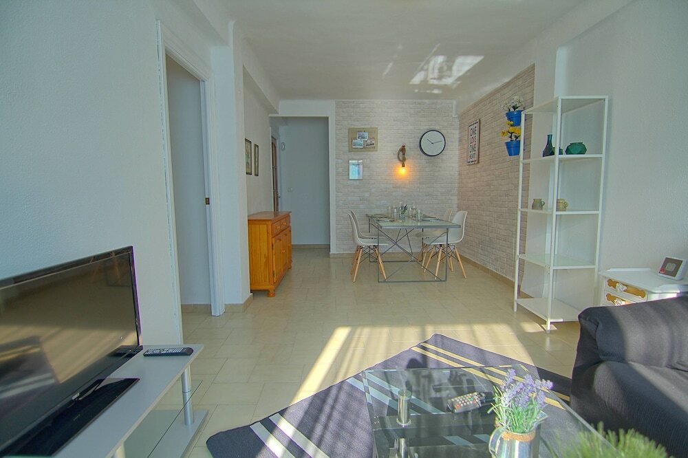 Фото Castillo Apartment