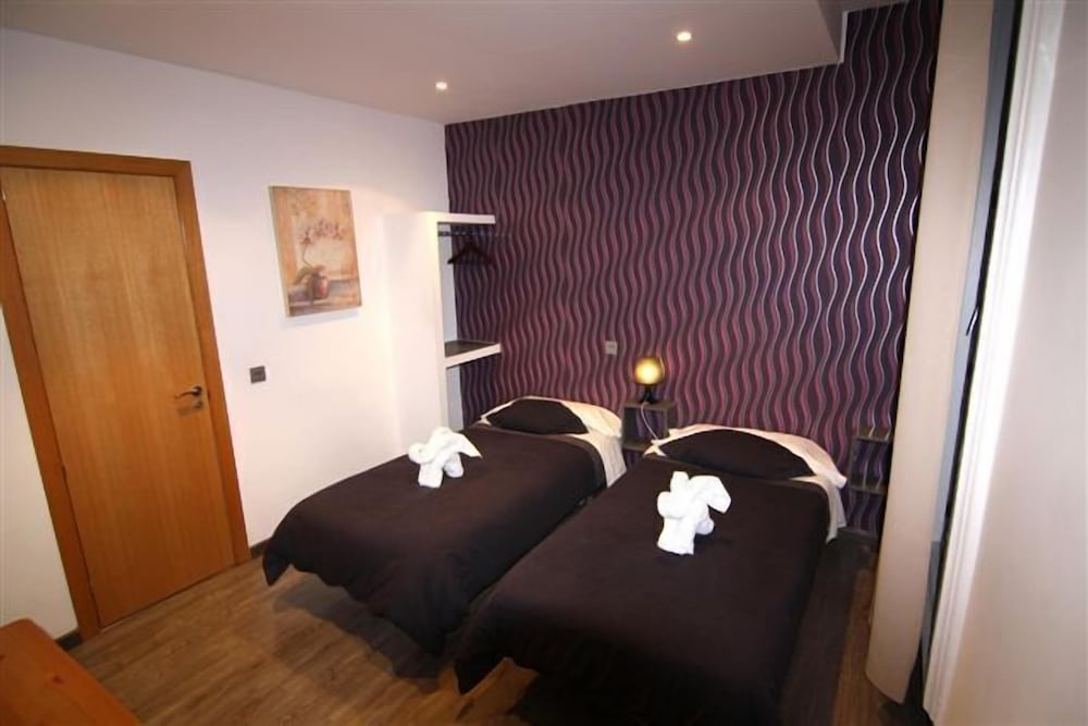 Фото Hostal Abril