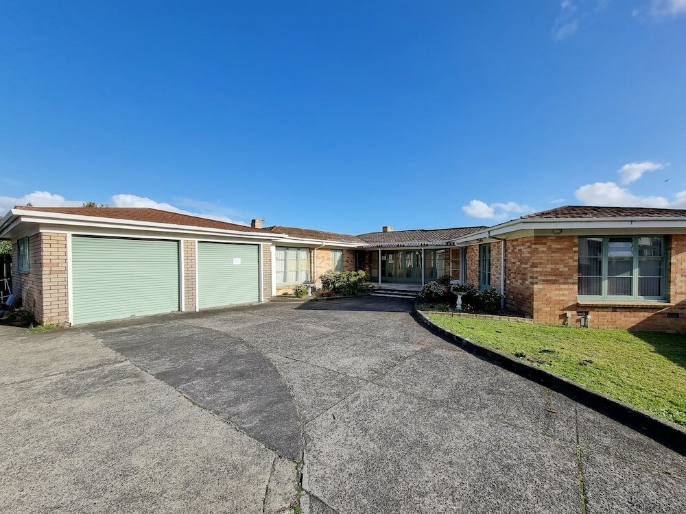 Фото Cosy Unit by Airport - Heat Pump - Wifi