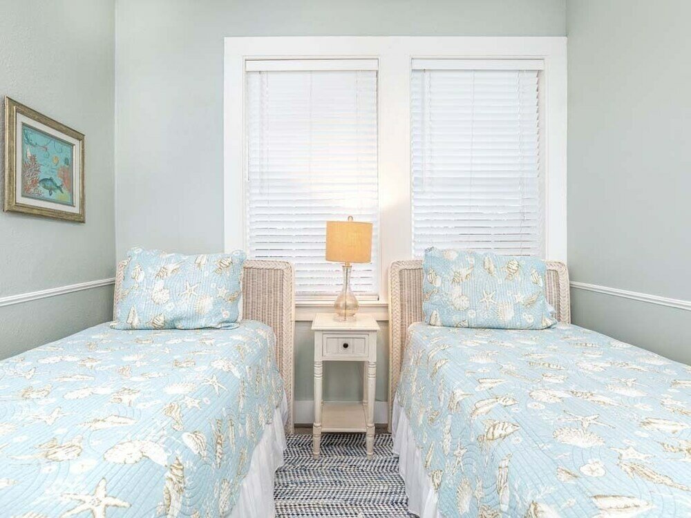 Фото Beach Bum Inn