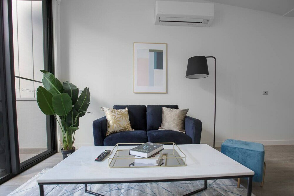 Фото Trendy Livingstyle 2br@moonee Ponds Wifi+parking