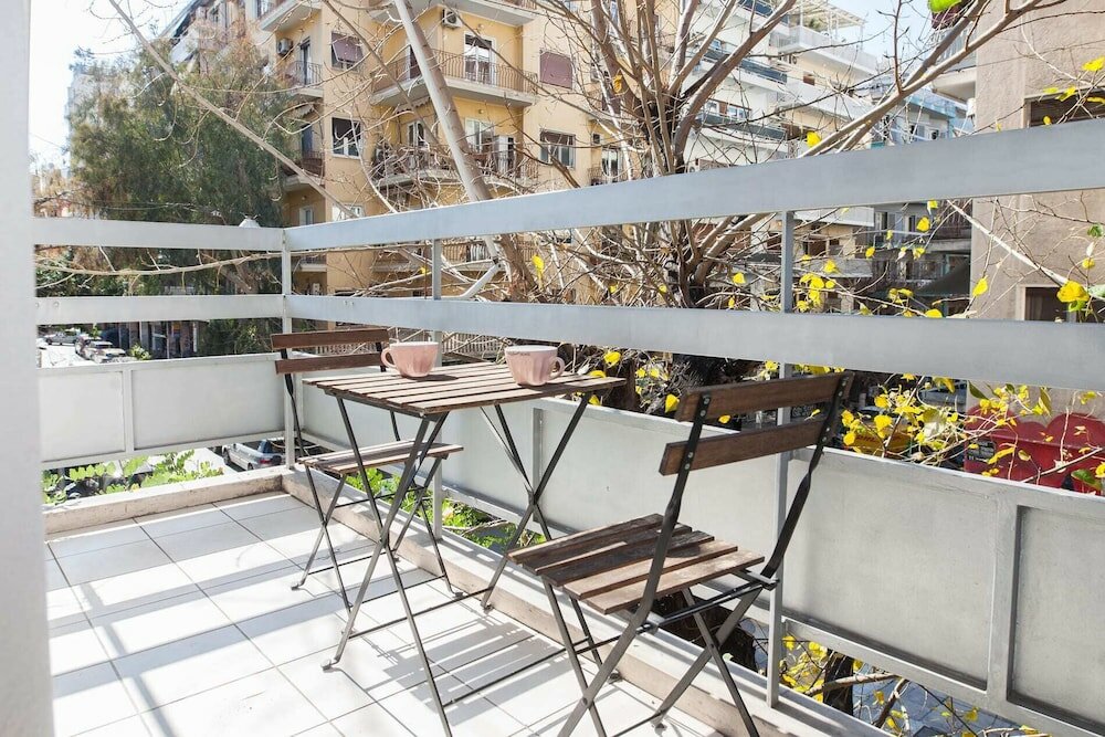 Фото Amazing apartment at Exarcheia