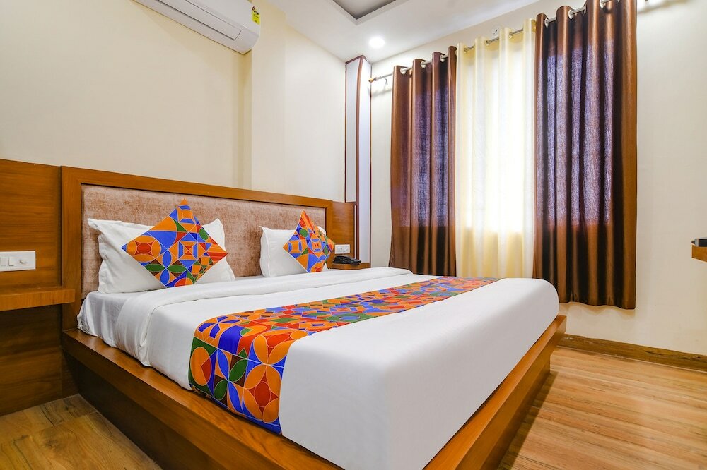 Фото Fabhotel Atharv
