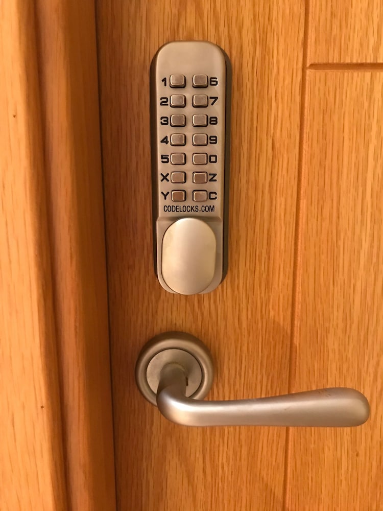 Фото Rooms in Seafront Villa