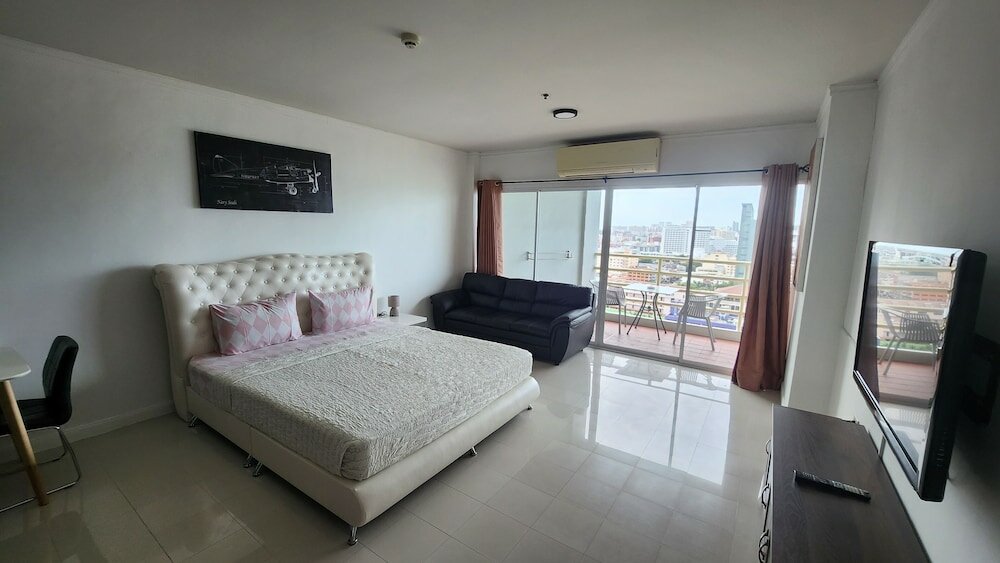 Фото Condo Express View Talay 6