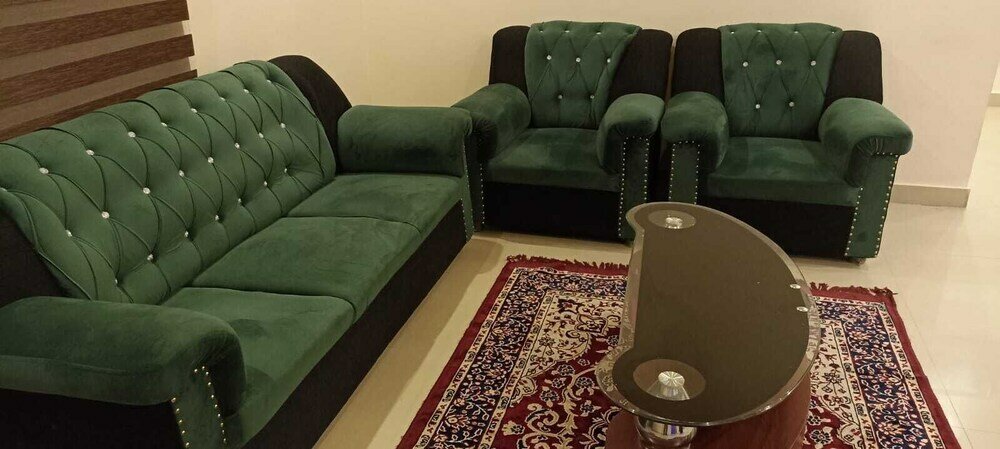 Фото Urban Stay Adams Service Apartment