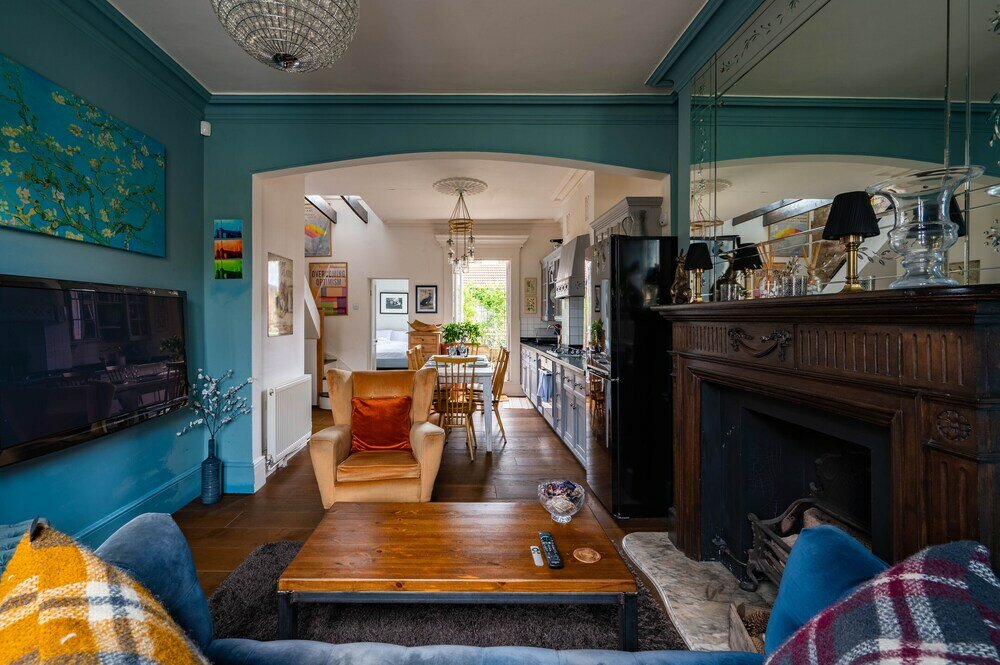 Фото Charming Home With Roof Terrace in East London by Underthedoormat