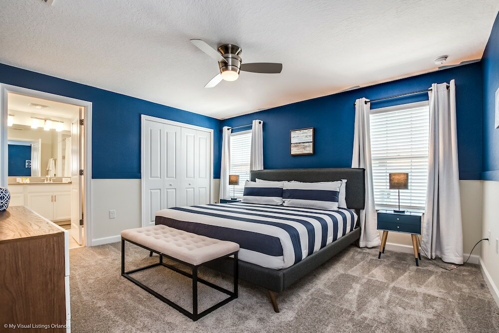 Фото Stylish Home w Private Pool, 10 Min. From Disney!