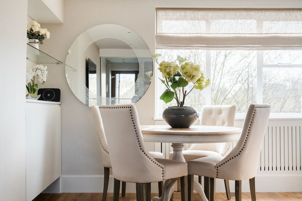 Фото Luxury 3 Bedrooms Flat in Central London