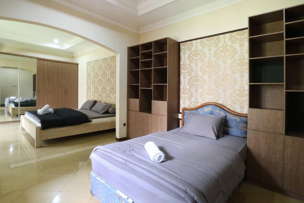 Фото Maharani Guesthouse Tebet Syariah