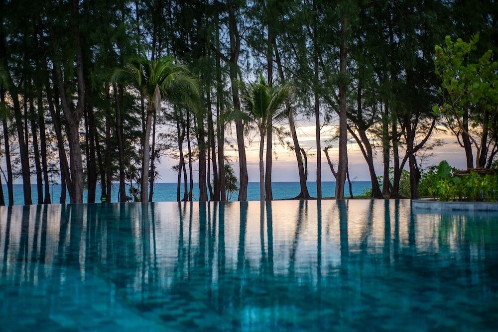Фото Holiday Inn Resort Phuket Mai Khao Beach