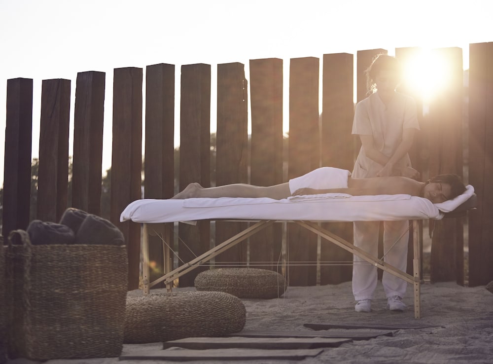 Фото Bill & Coo Coast Suites - Adults Only