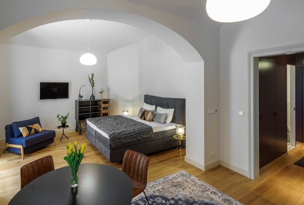 Фото Mn6 Luxury Suites by Adrez Living