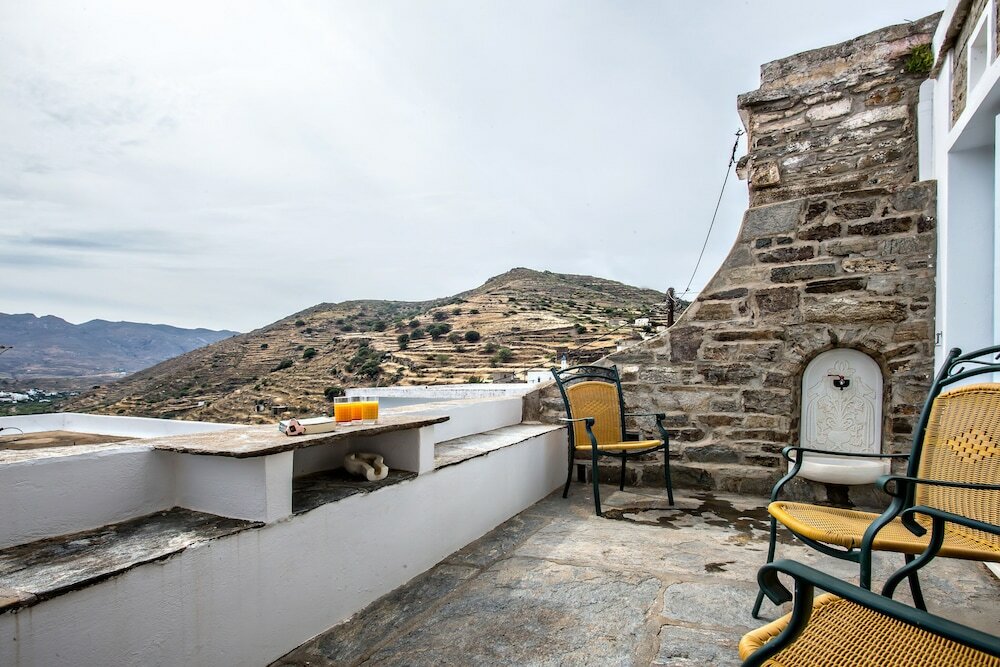 Фото Cycladic Traditional Villa in Tinos!