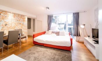 Фото My Serviced Space - Battersea 1a