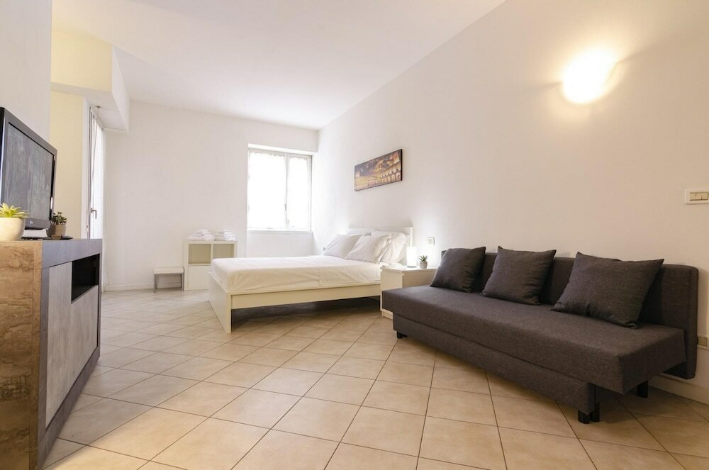 Фото Appartamento A Pochi Passi Da Palazzo Pallavicini