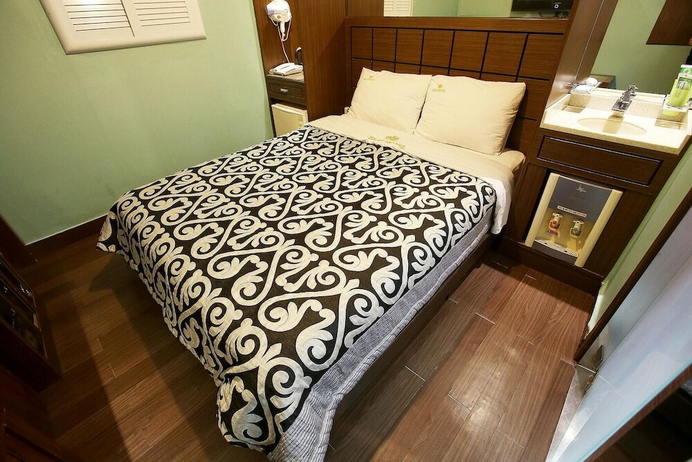 Фото Hwagok Rich