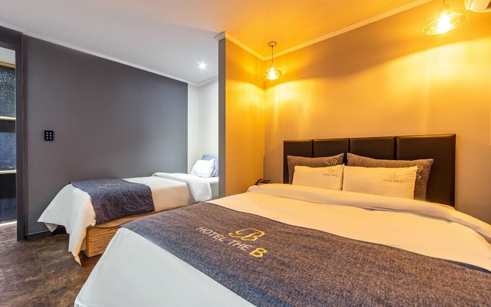 Фото Yeosu Hotel The B