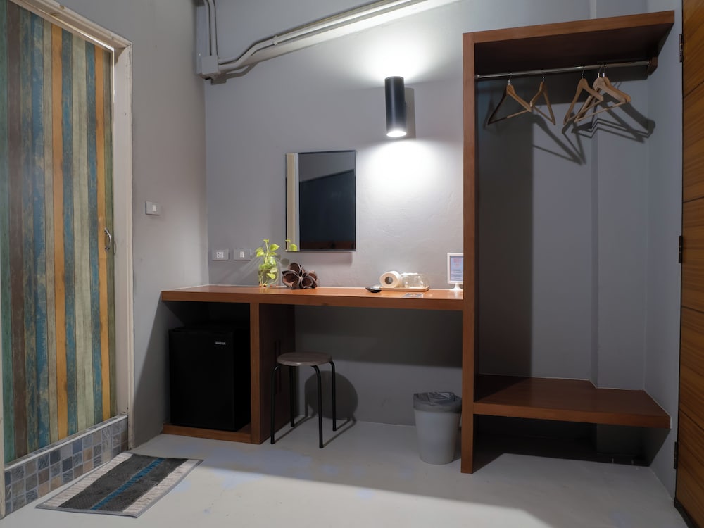 Фото Leisure Hostel