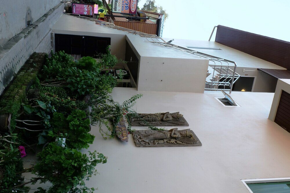 Фото Chilli Hotel & Restaurant