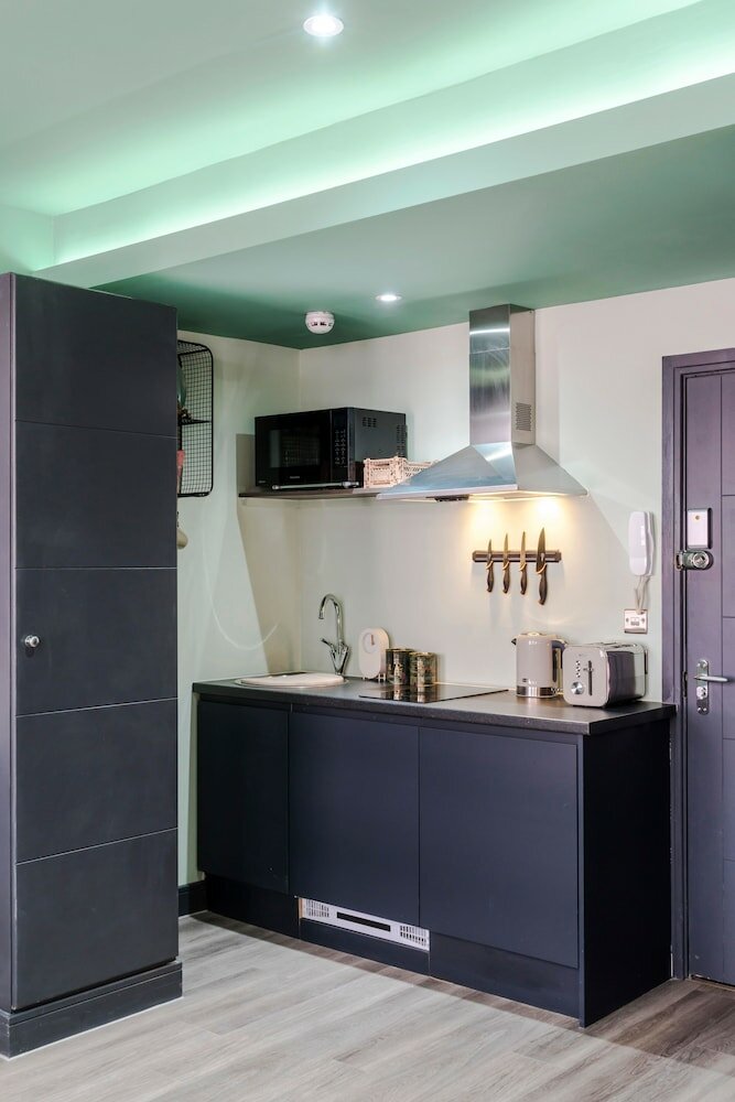 Фото Your Apartment i Brixton