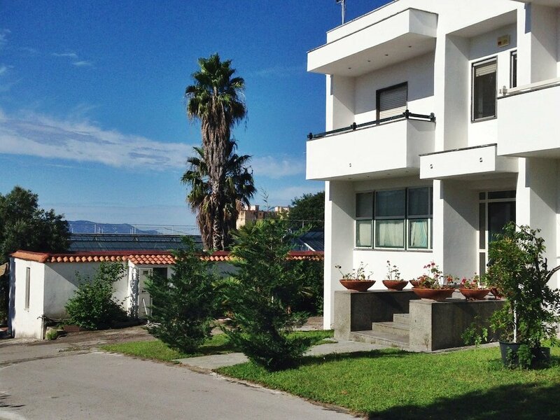 Гостиница Apartment at the Foot of Mt. Vesuvius