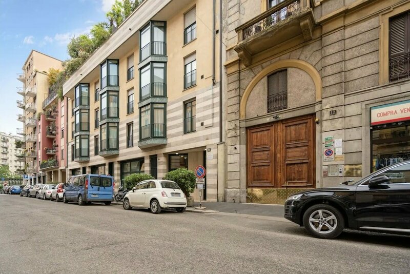 Гостиница Modern Loft in Porta Venezia - Hosted by Sweetstay в Милане