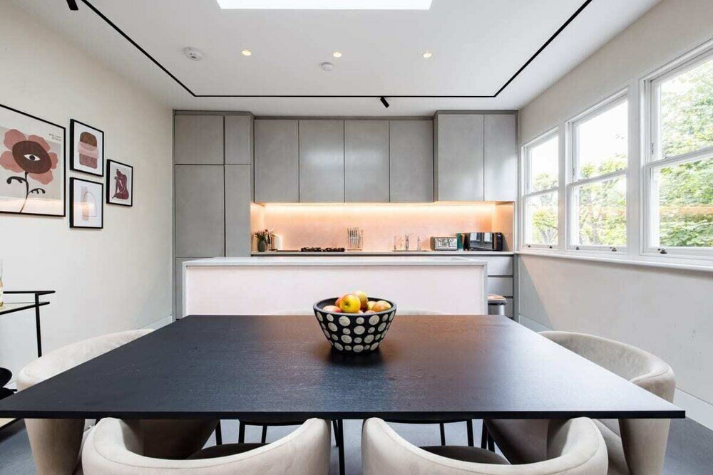 Фото The Camden Arms - Bright and Charming 2bdr Flat