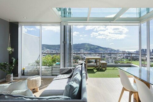 Гостиница Modern, Chic Penthouse With Mountain, City Sea Views в Столичной области