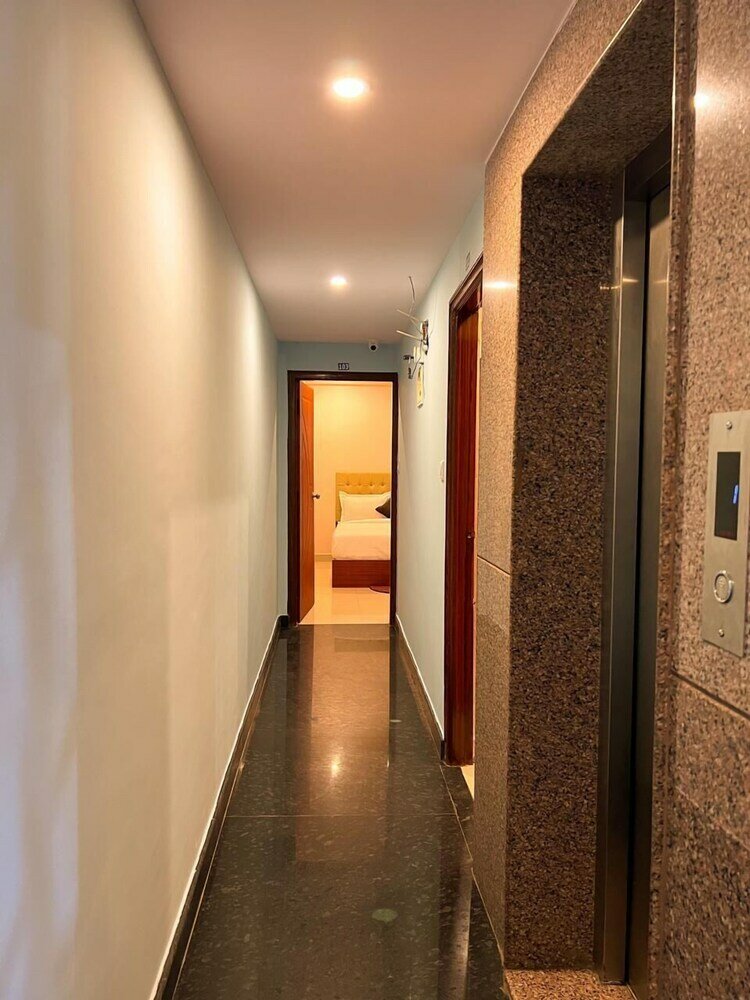 Фото Hotel InTourist by Agira Hotel