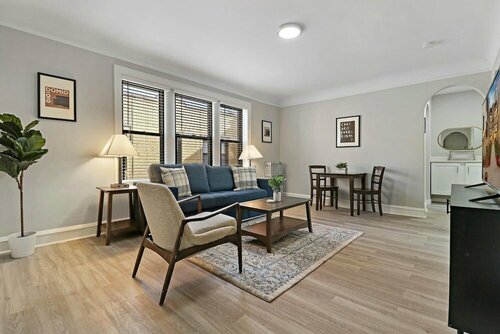Гостиница Appealing Montrose 1br in Portage Park в Чикаго