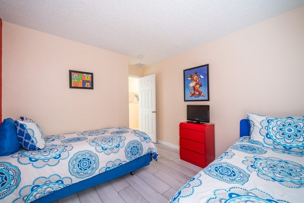 Фото Family-friendly Pool Home SPA Games Room 87217