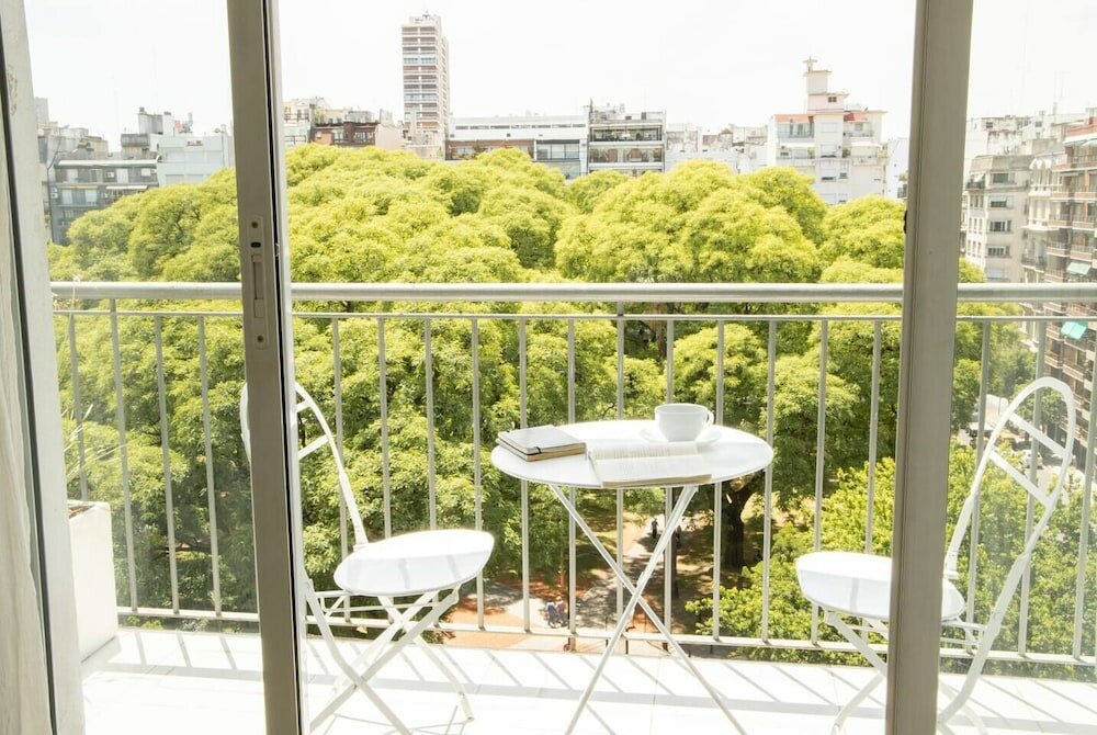 Фото Sunny design apartment with amazing view