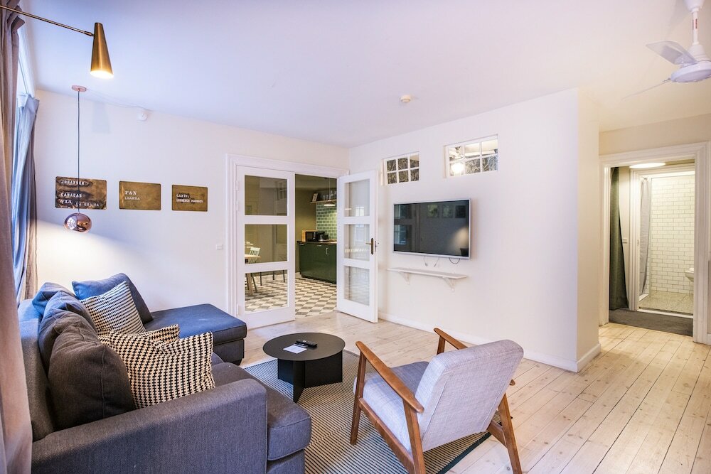 Фото The Churchill 4 - Into This Place