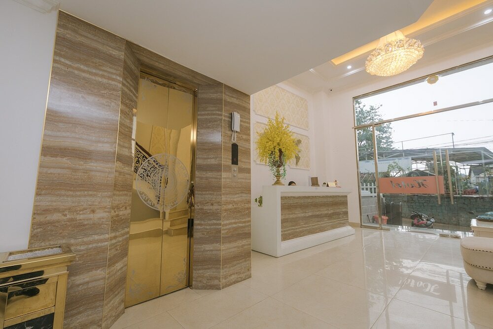 Фото Ngan Pho Studio & Hotel