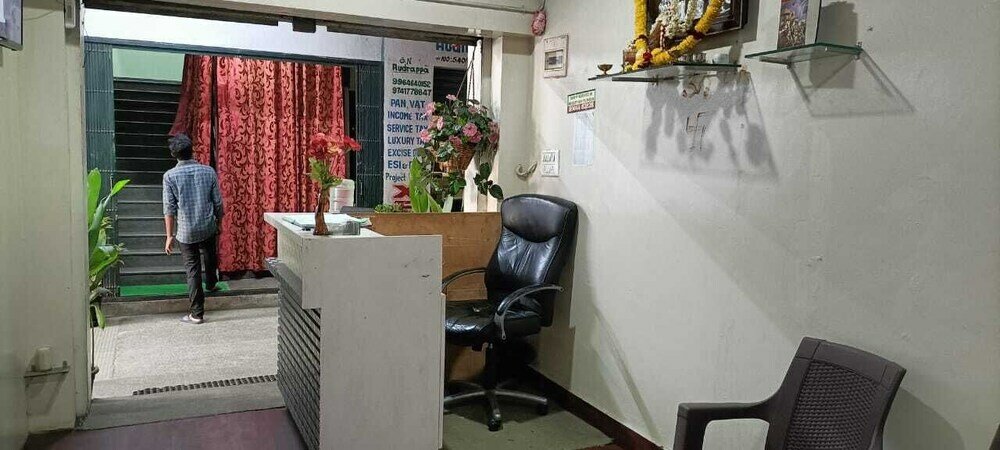 Фото Ashish Residency