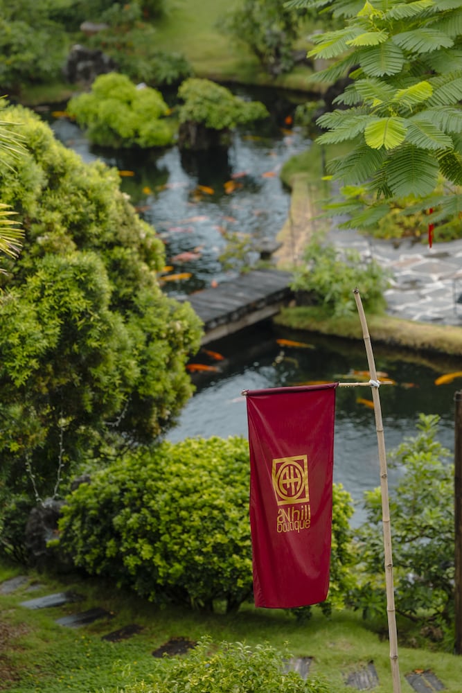 Фото ANhill Boutique