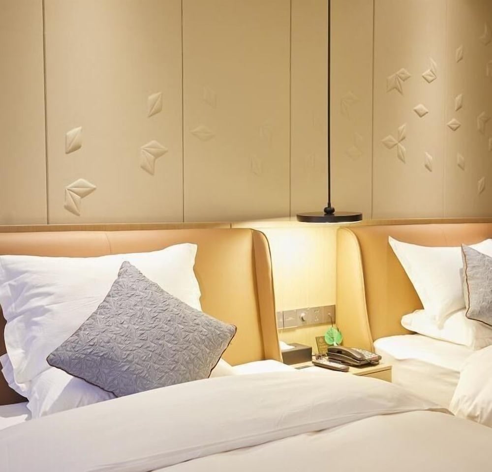 Фото Sibeisi International Hotel