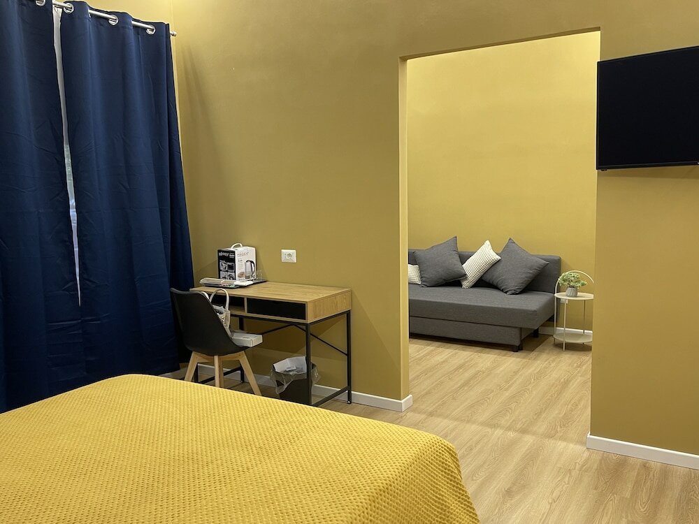 Фото Vomero Suite and deluxe room