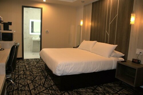 Гостиница SureStay Hotel by Best Western Houston Southeast в Пасадине