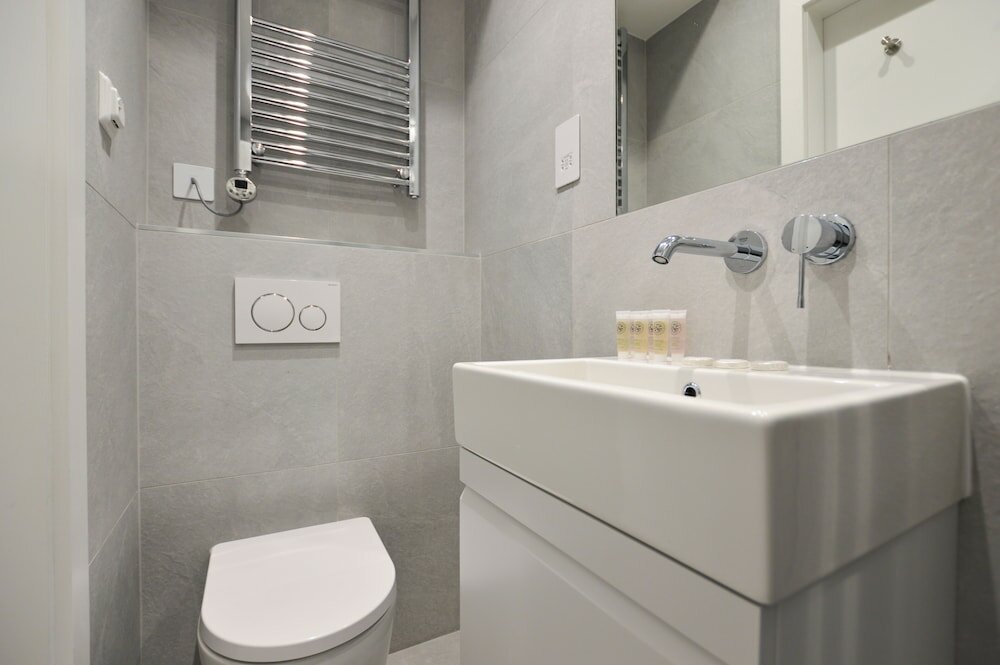 Фото Leinster Square Serviced Apartments