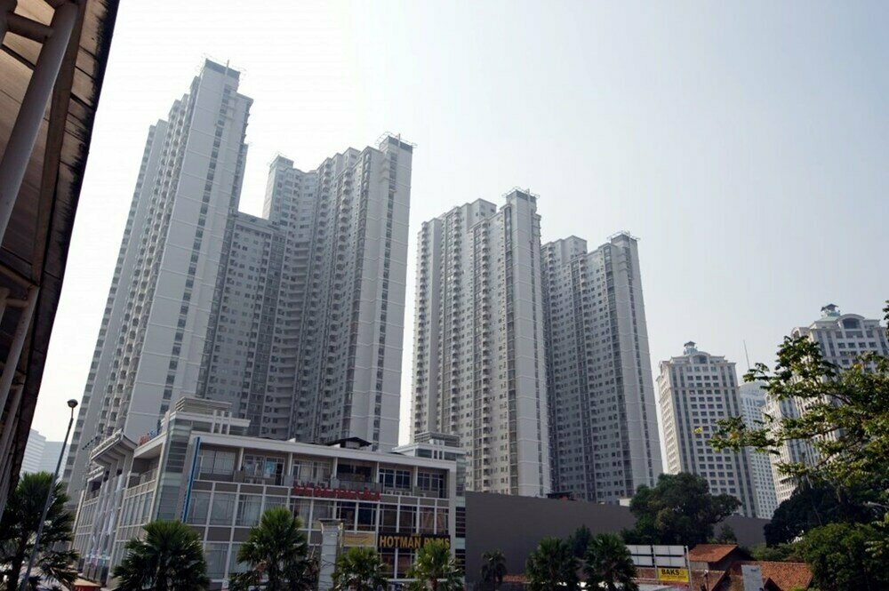 Hotel Elegant and Nice 2br at Sudirman Park Apartment, Jakarta, photo