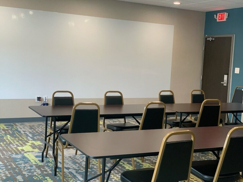 Фото Hampton Inn Monahans