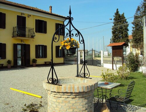 Гостиница Bed & Breakfast La Corte Ferrara