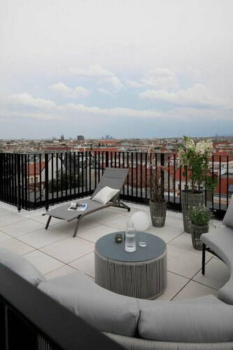 Vienna Heights Premium Apartments
