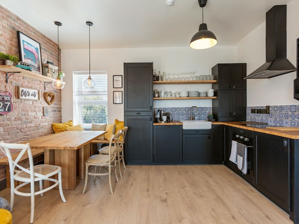 Фото Macs Townhouse