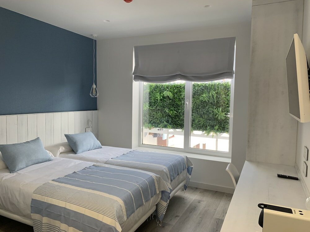 Фото Nerja Casual Rooms