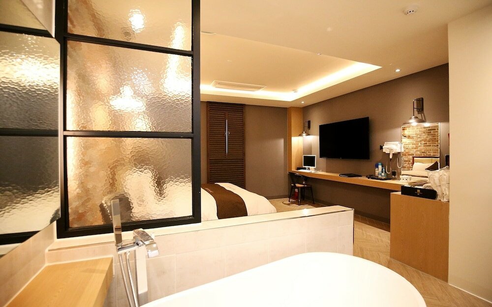 Фото Yesan M1 Self Check-in Hotel