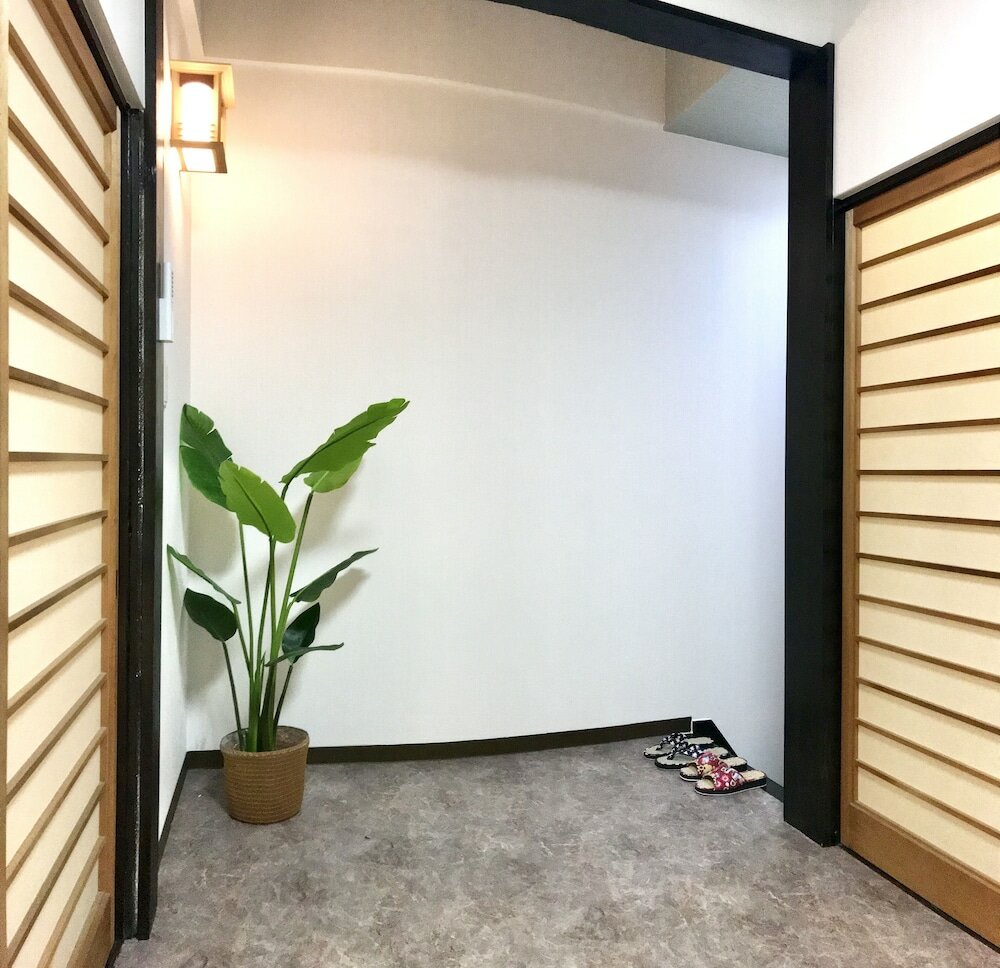 Фото Osaka Premium House